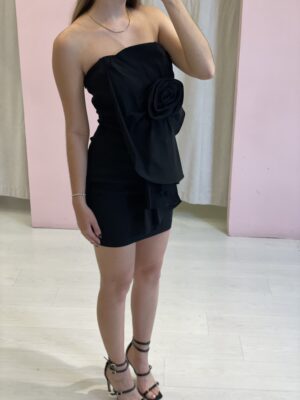Vestido Corto Negro Flor