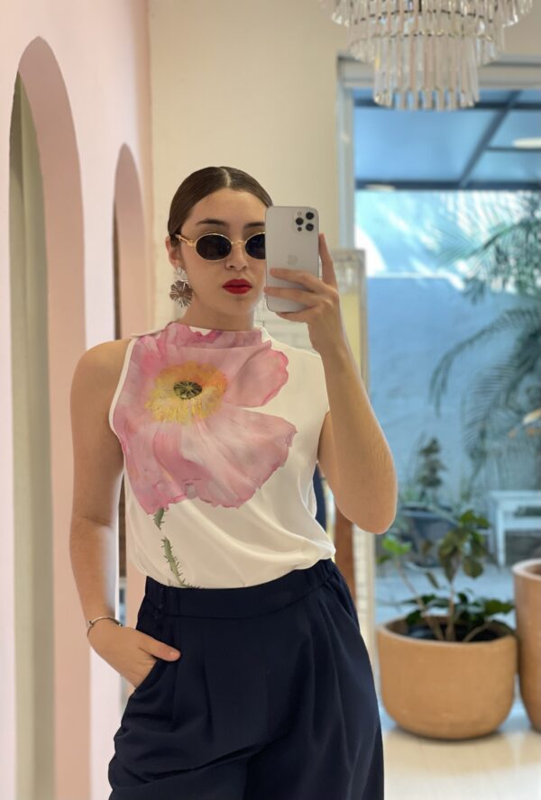 Blusa Asimetrica Flor