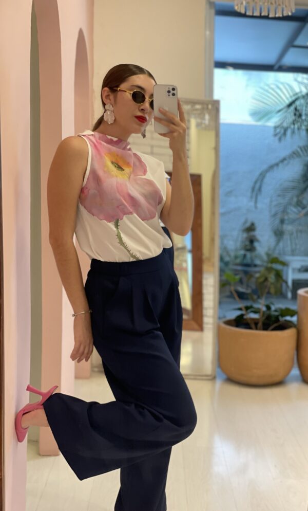 Blusa Asimetrica Flor - Imagen 2