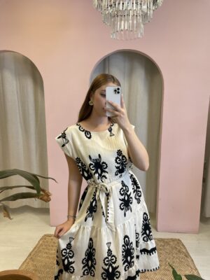 Vestido Cream & Black