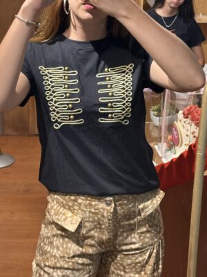 T-shirt Negra Tipo Napoleon